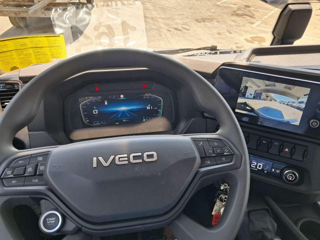 Iveco T-Way 500 Photo 13