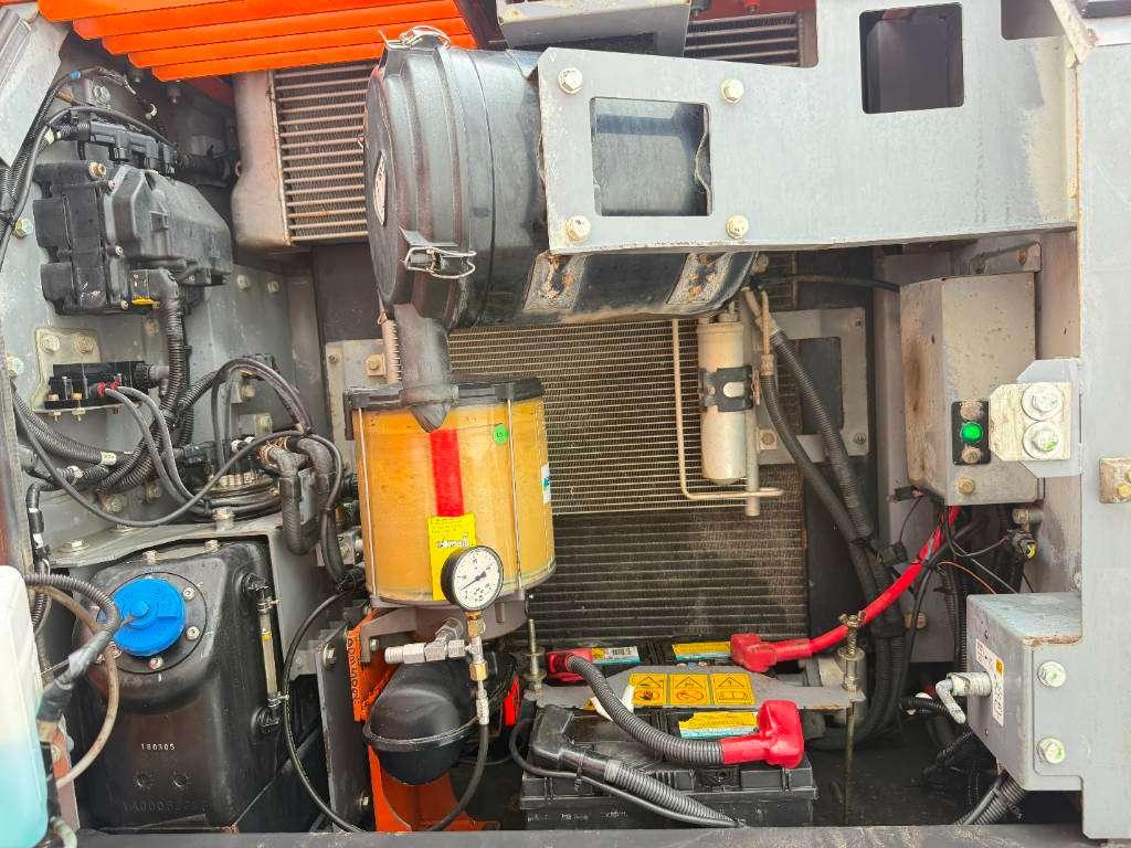 Hitachi ZX140W-6 - Blade / Triple Boom / Auto Greasing Photo 29