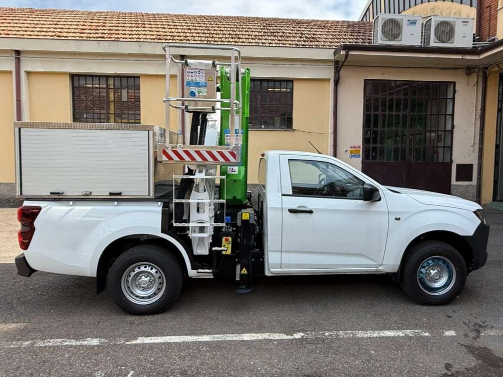 Comet Officine X4 14 Photo 1