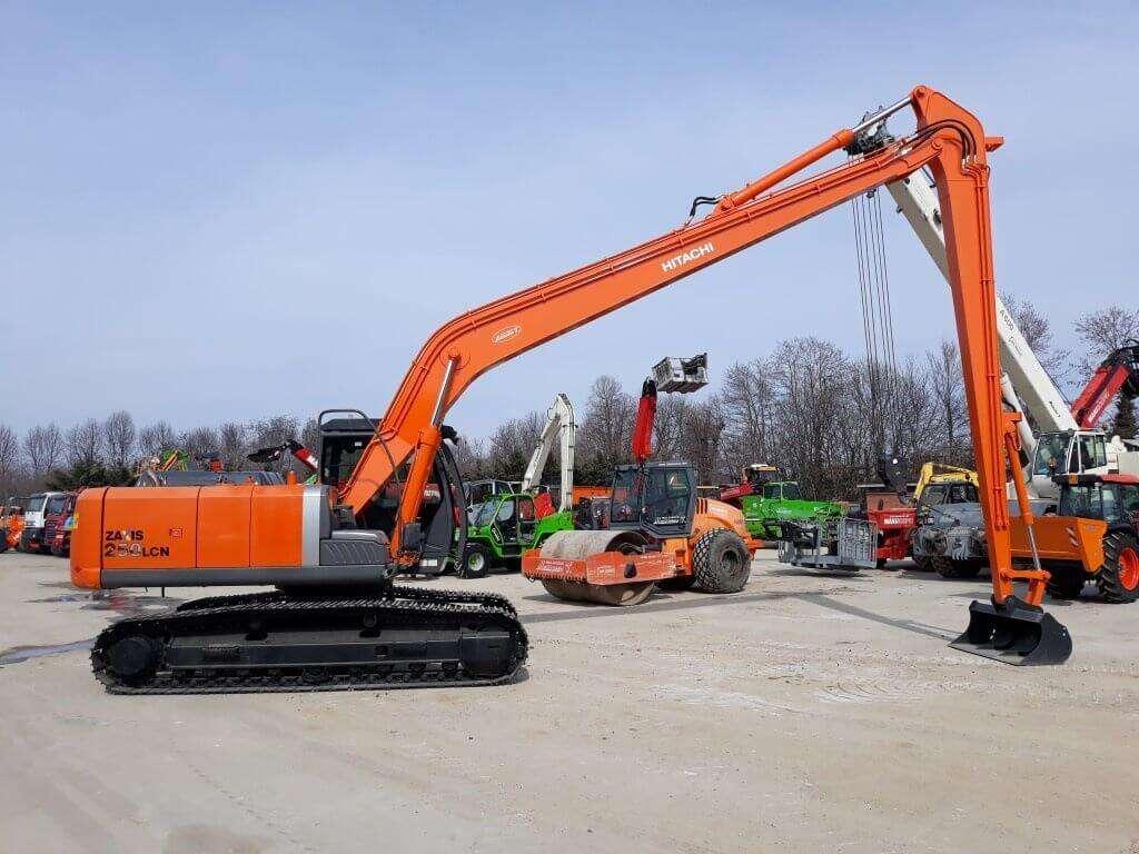 Hitachi ZX250LCN -3 SLF Photo 13