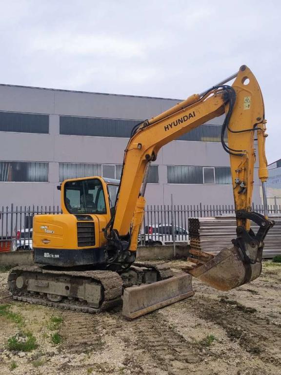 Hyundai 80CR-9A Photo 7