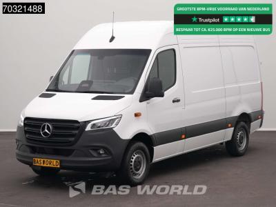 Mercedes-Benz Sprinter 317 CDI Nieuw Model Automaat 170PK L2H2 LED Navi Airco Cruise Camera Parkeersensoren 10inc en vente par BAS World B.V.