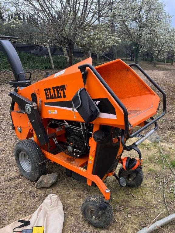 Eliet SUPERPROFZR Photo 1