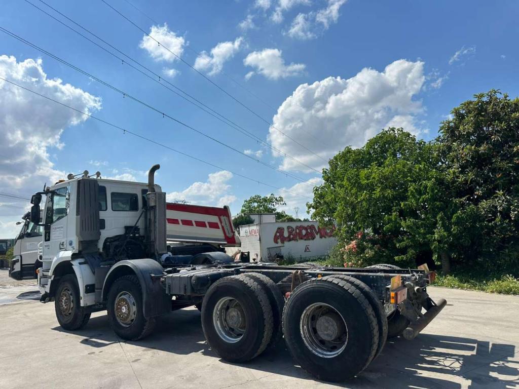 Iveco Trakker 500 Photo 9