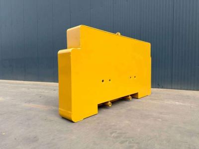 Caterpillar 345C additional 4 ton counter weight en vente par Smitma B.V.
