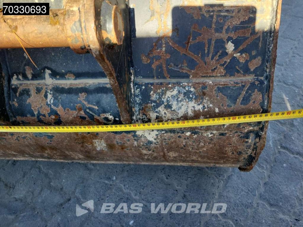 Hyundai R80 CR-9A A/C - 3 Buckets Photo 10