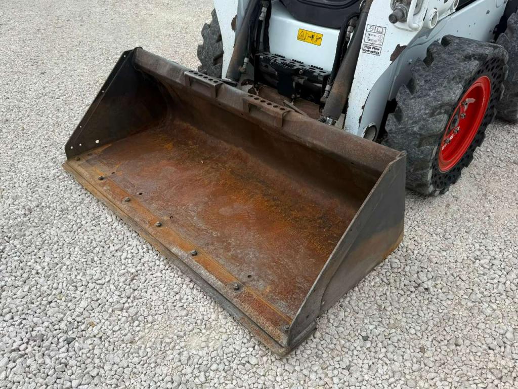 Bobcat S530 Photo 13