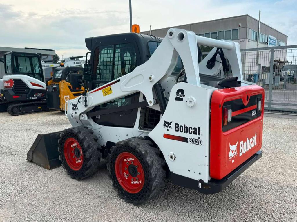 Bobcat S530 Photo 3