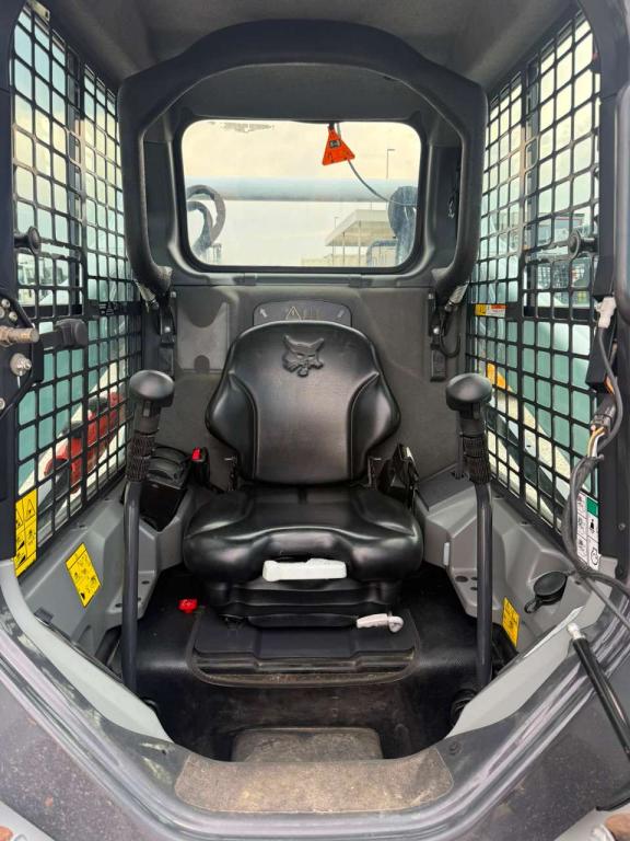 Bobcat S530 Photo 7