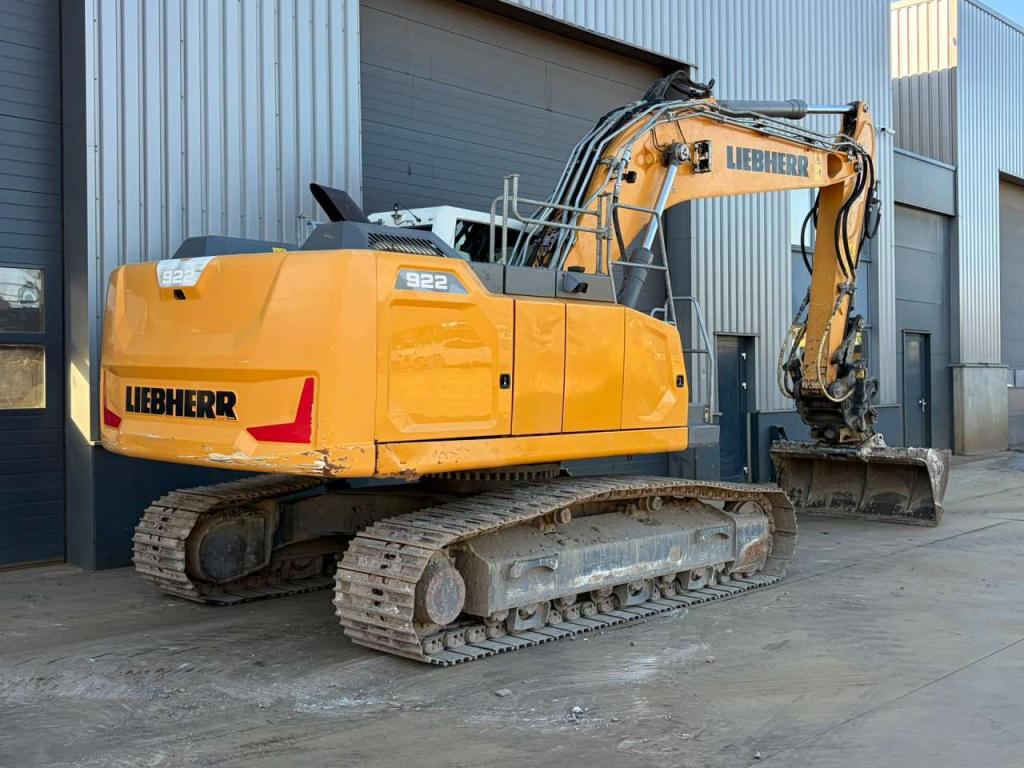 Liebherr R922LC Photo 5