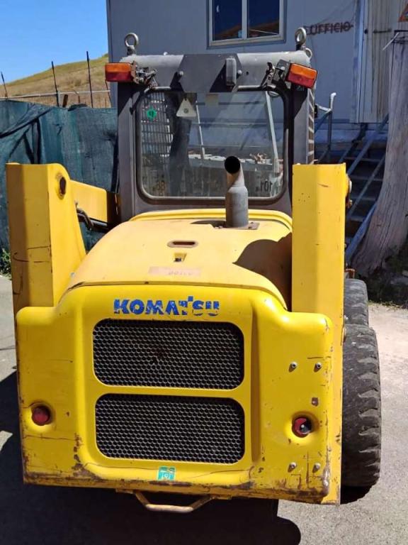 Komatsu SK714-5 Photo 2