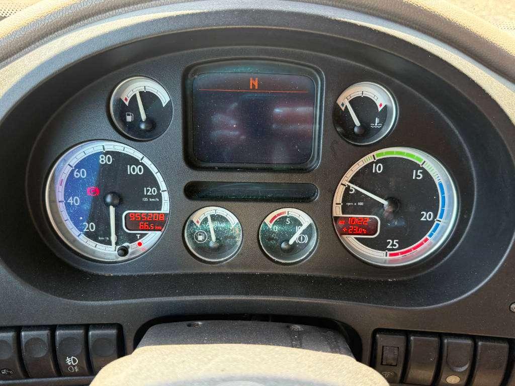 Daf XF105.410 - Dutch Truck / Automatic Gearbox Photo 21