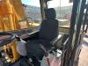 JCB JS130W 4x4 Photo 13 thumbnail