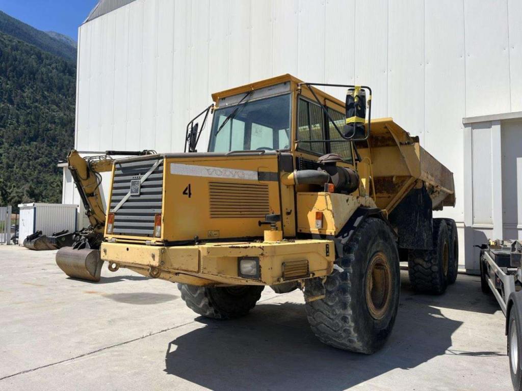 Volvo A25C 6x6 Photo 2