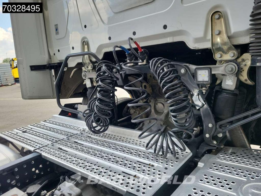 Mercedes-Benz Actros 1845 4X2 Retarder Standklima ACC Navi Photo 12