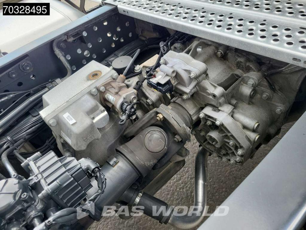 Mercedes-Benz Actros 1845 4X2 Retarder Standklima ACC Navi Photo 14