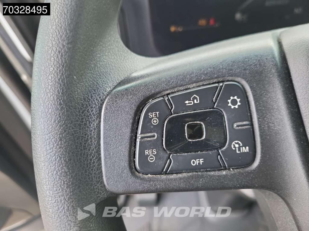 Mercedes-Benz Actros 1845 4X2 Retarder Standklima ACC Navi Photo 25