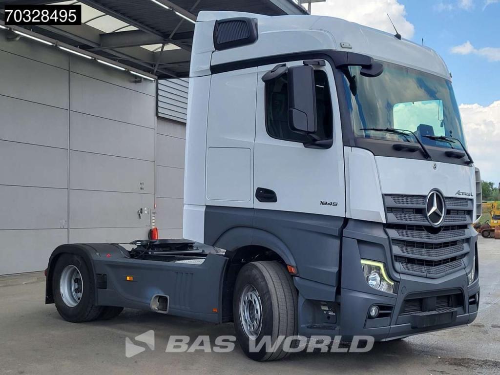 Mercedes-Benz Actros 1845 4X2 Retarder Standklima ACC Navi Photo 5