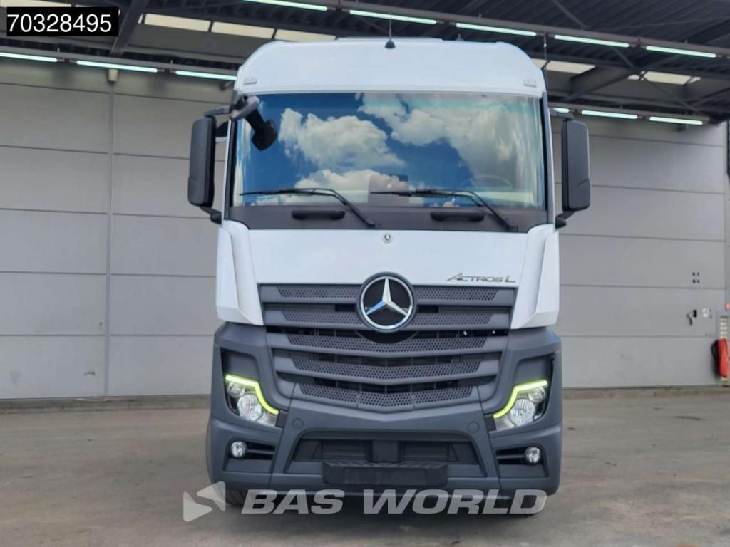 Mercedes-Benz Actros 1845 4X2 Retarder Standklima ACC Navi Photo 8