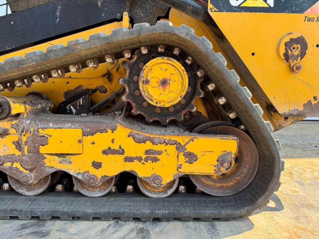 Caterpillar 259D - Two-Speed Compact Track Loader Photo 20