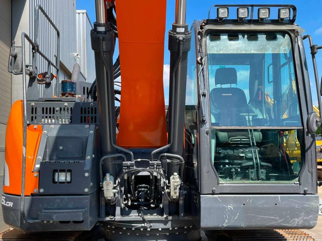 Doosan DX235LCR-5 Photo 9
