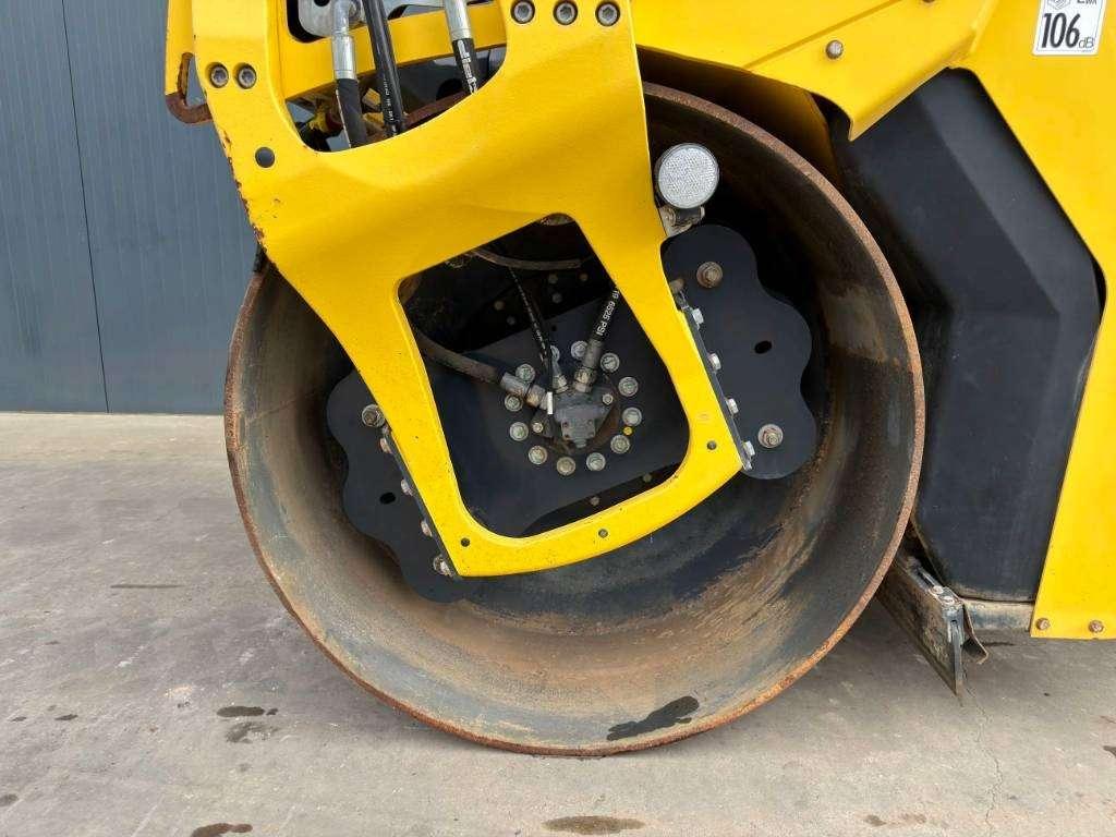Bomag BW141 AD-5 Photo 12