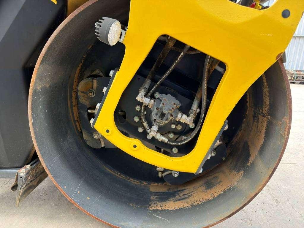Bomag BW141 AD-5 Photo 13