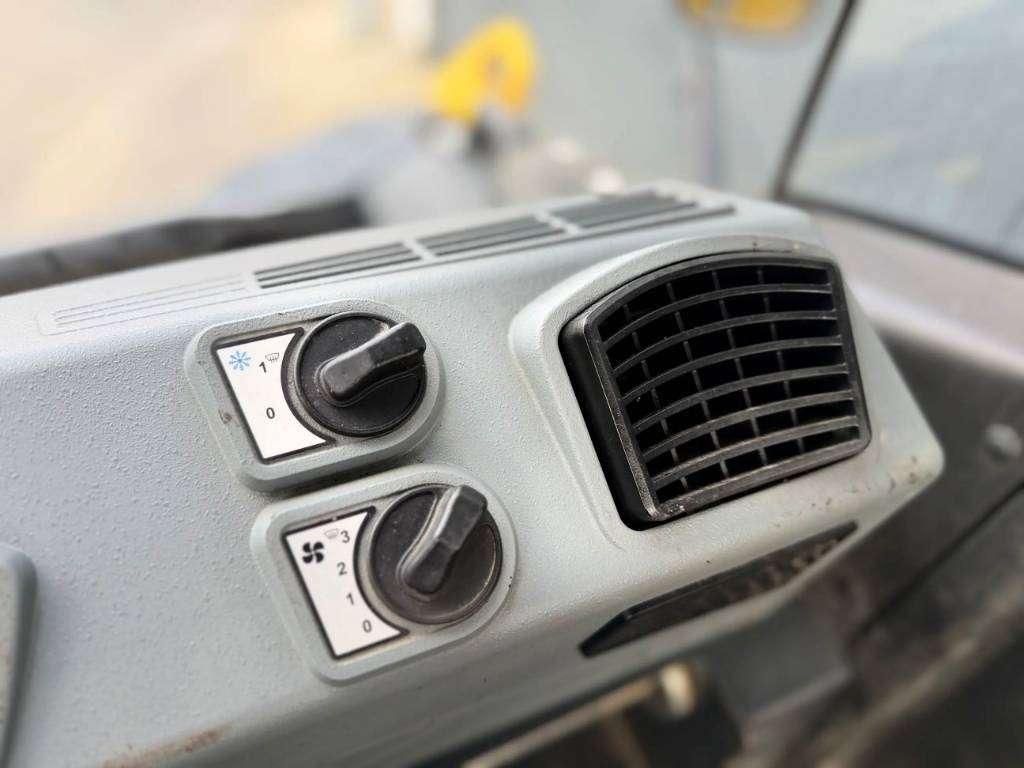 Bomag BW141 AD-5 Photo 30
