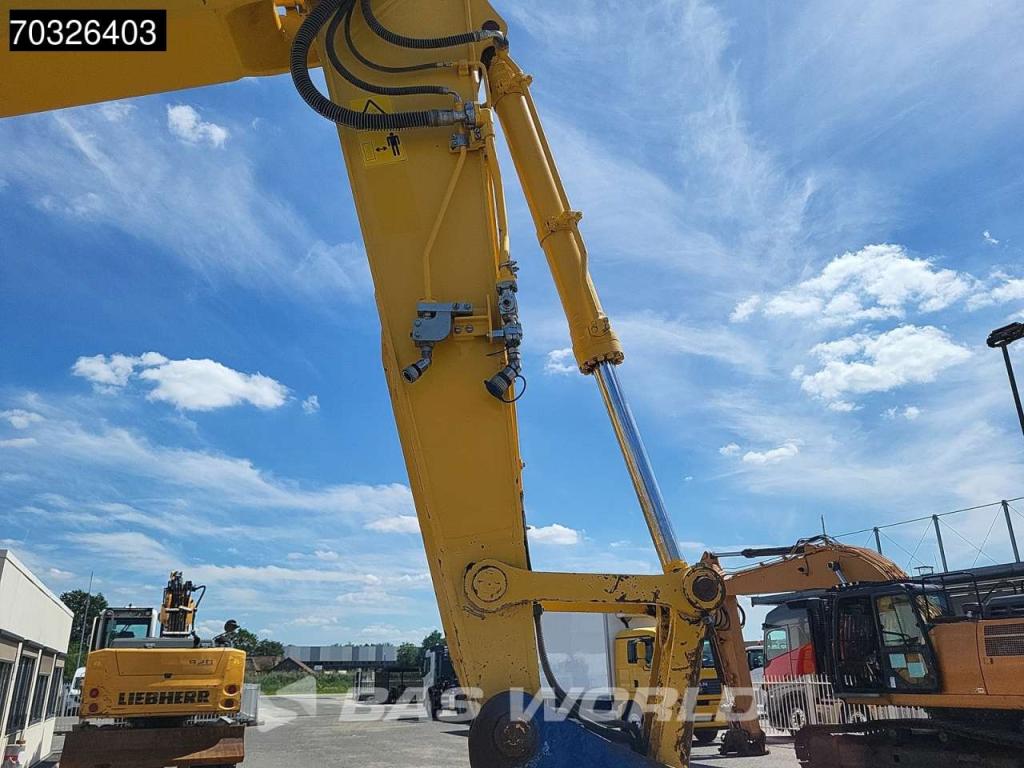 Komatsu PC210 LC-11 Photo 12
