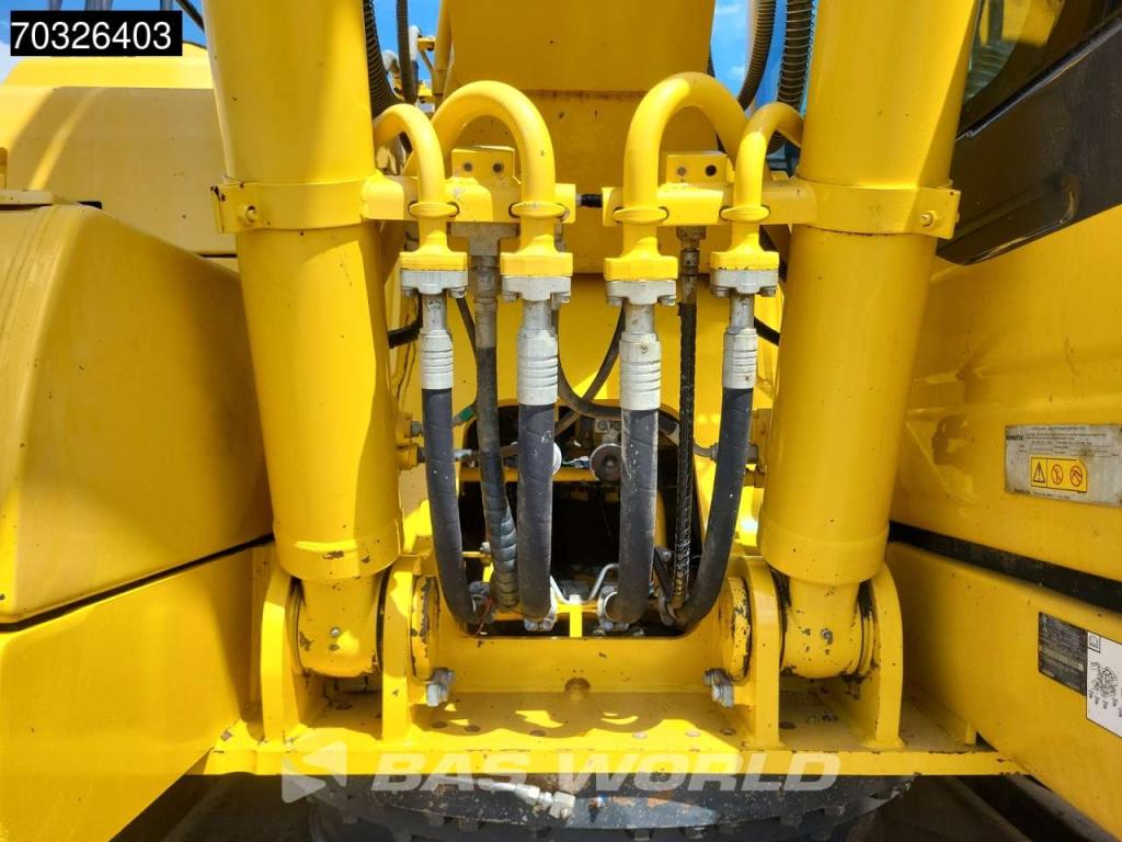 Komatsu PC210 LC-11 Photo 22