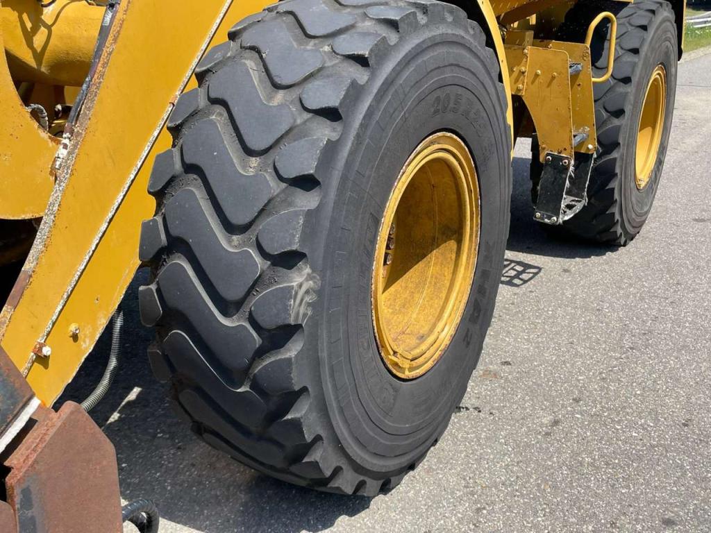 Caterpillar 930M Photo 11