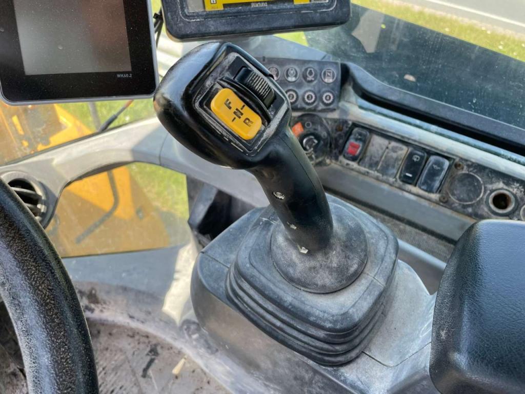 Caterpillar 930M Photo 18
