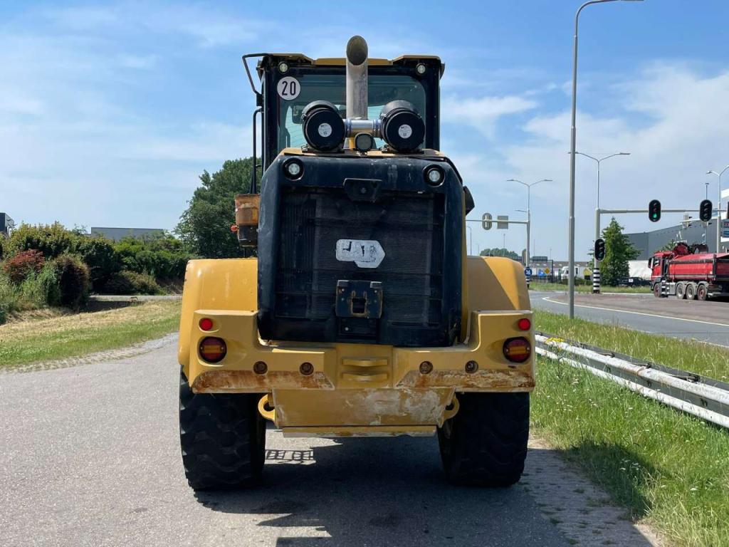Caterpillar 930M Photo 4