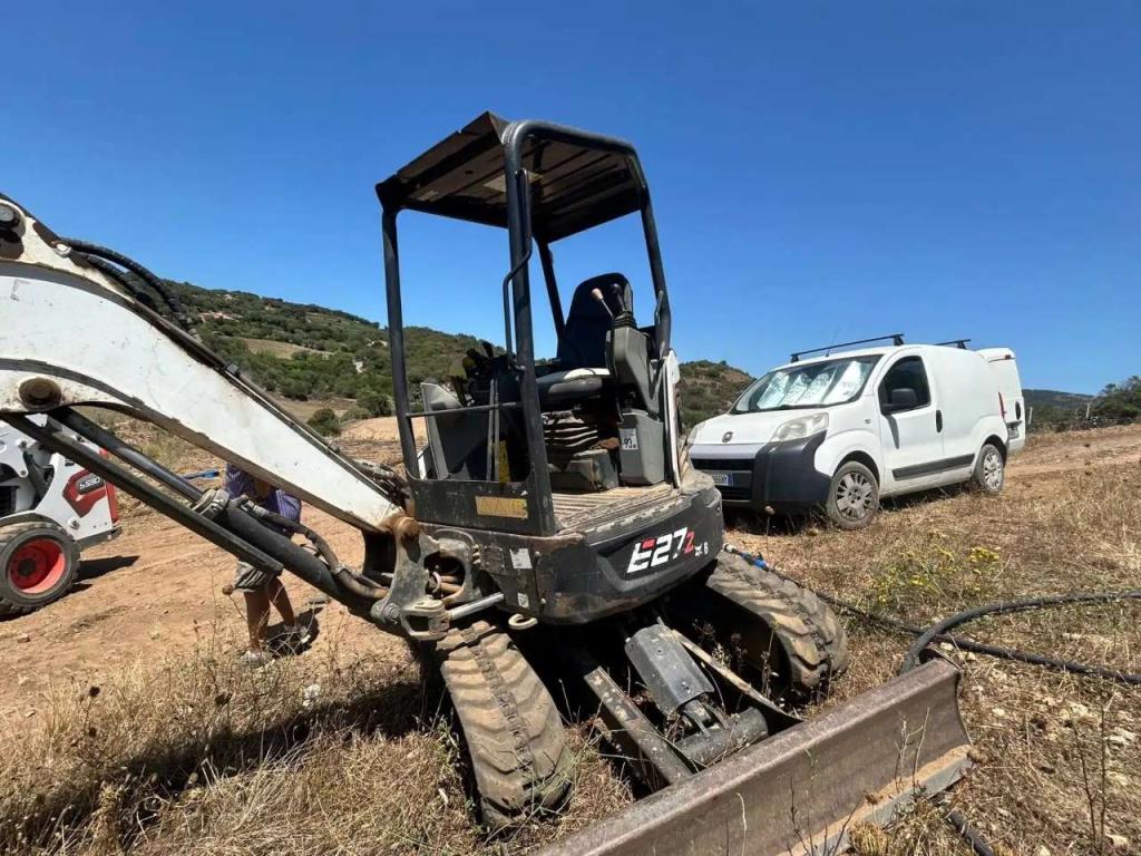 Bobcat E27Z Photo 3