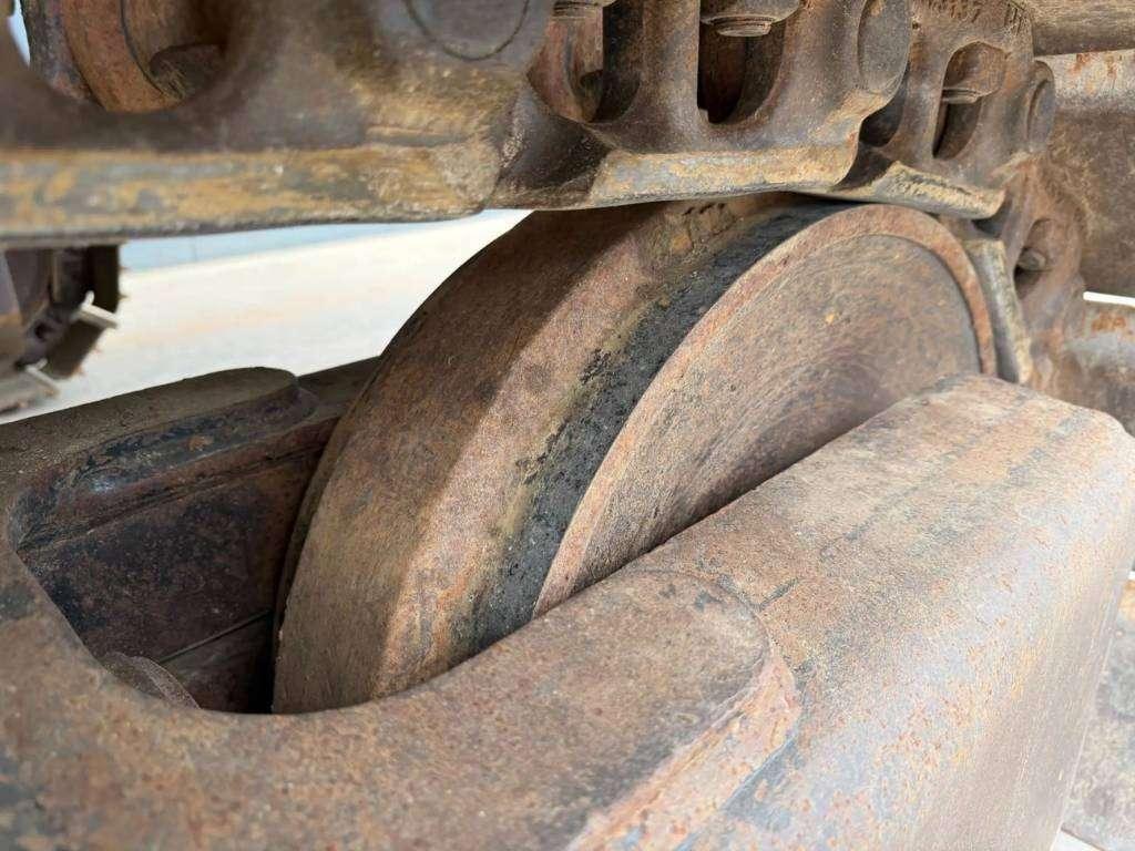 Caterpillar 320E L Photo 25
