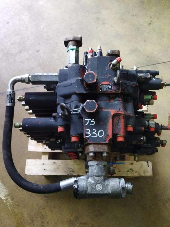 Distributeur hydraulique pour JCB Js 330 Photo 6