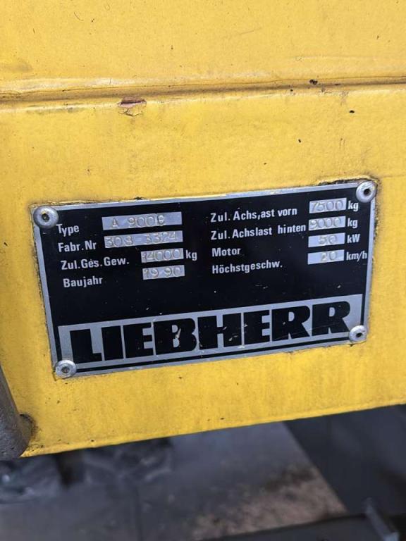 Liebherr A900C Photo 7