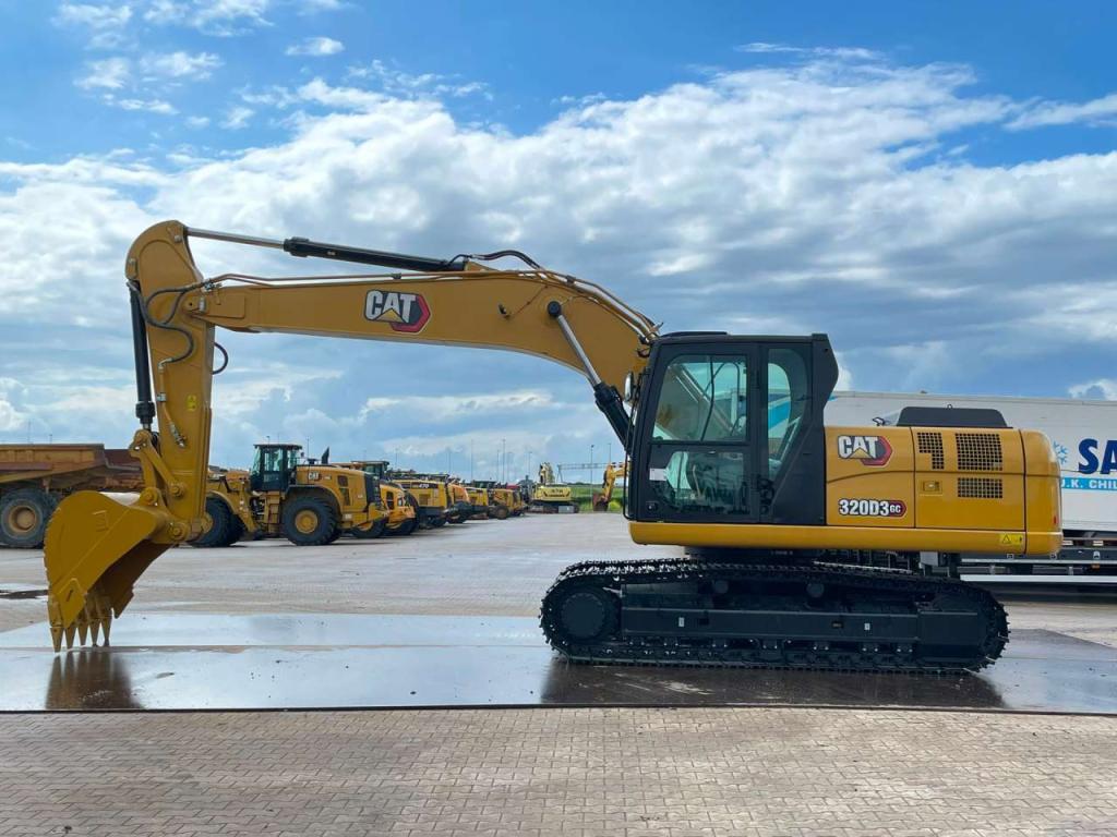 Caterpillar 320D3 GC Photo 1