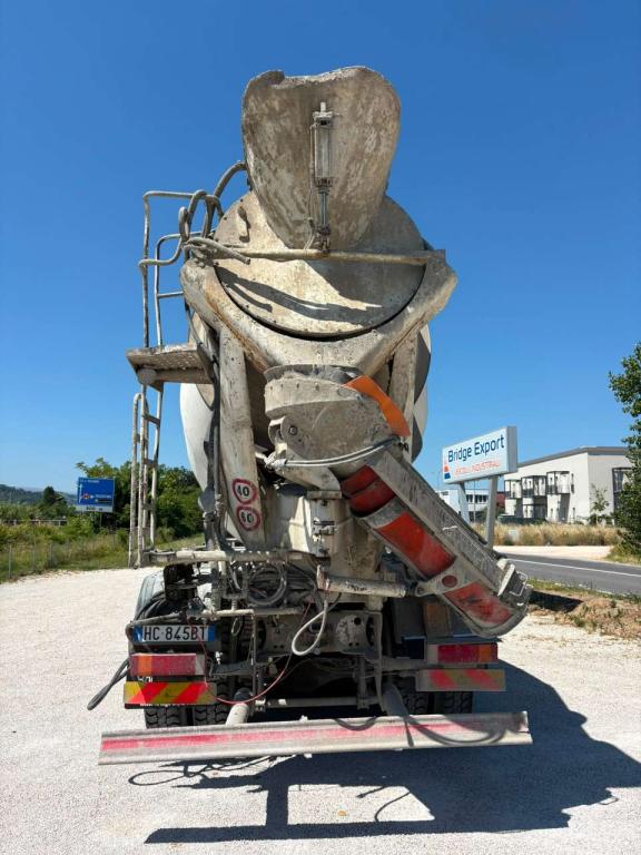 Astra HD7 84.45 4 assi 8x4 Photo 4