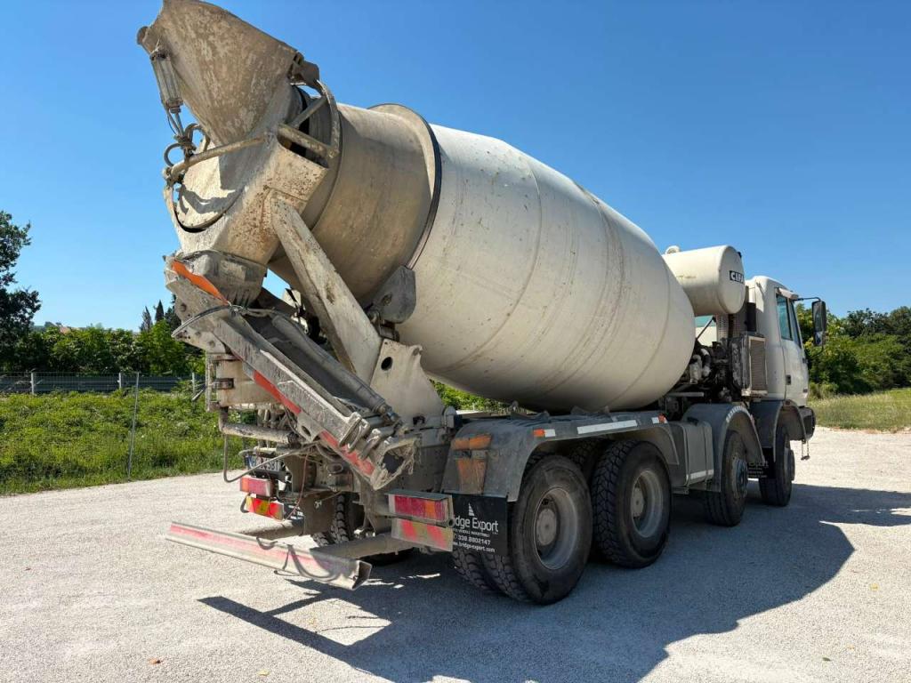 Astra HD7 84.45 4 assi 8x4 Photo 6