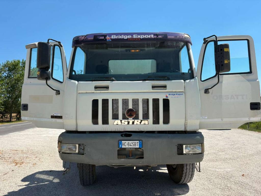 Astra HD7 84.45 4 assi 8x4 Photo 8