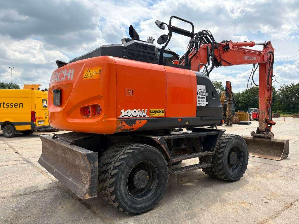 Hitachi ZX 140 W-6 (3 Pieces available) Photo 5