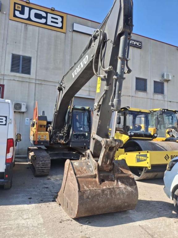 Volvo EC220ENL Photo 2