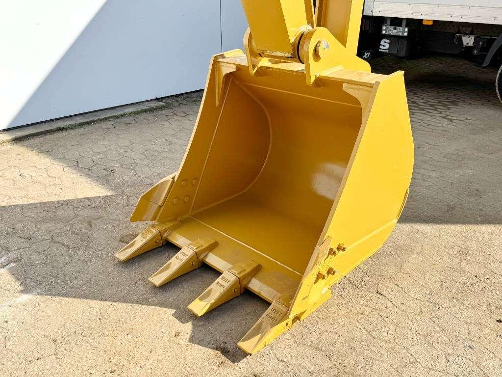Caterpillar 323D3 - 16 Meter Long Reach / New / Unused Photo 10