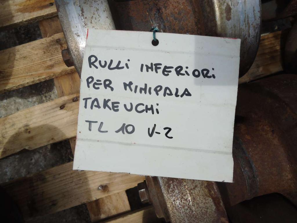 Galets inférieurs pour Takeuchi TL10V-2 Photo 2