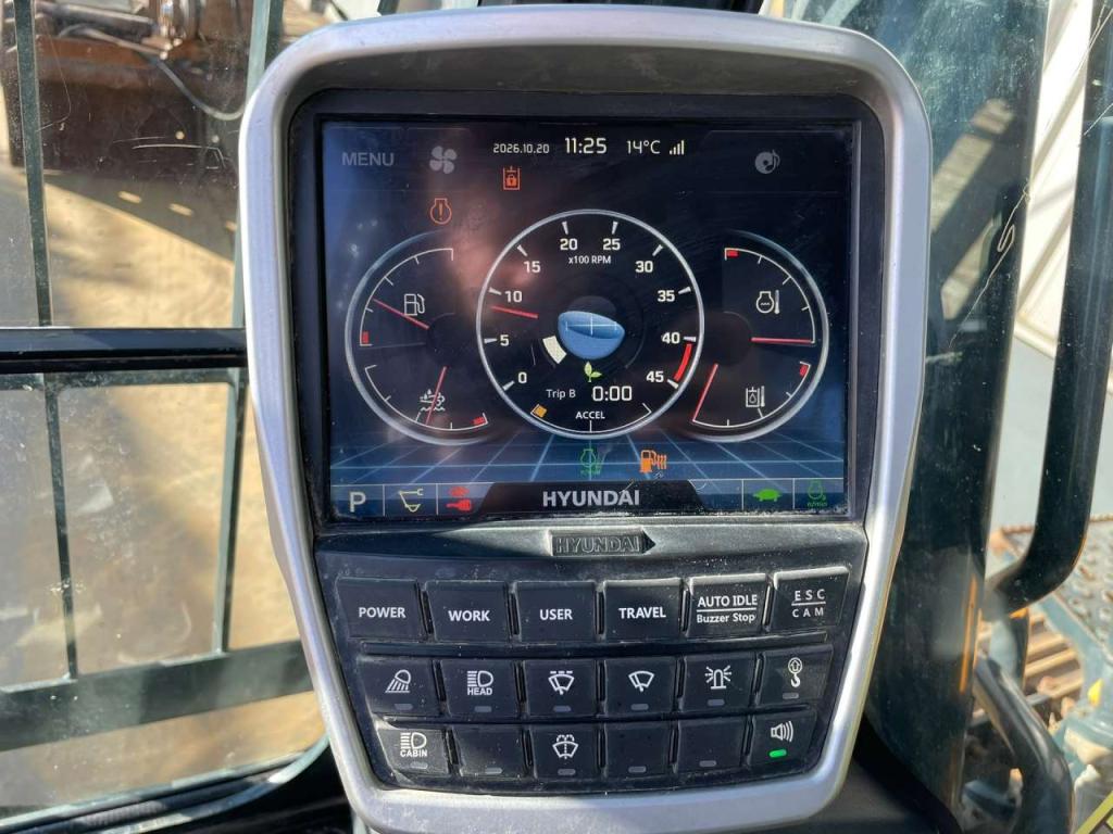 Hyundai HX220AL Photo 21