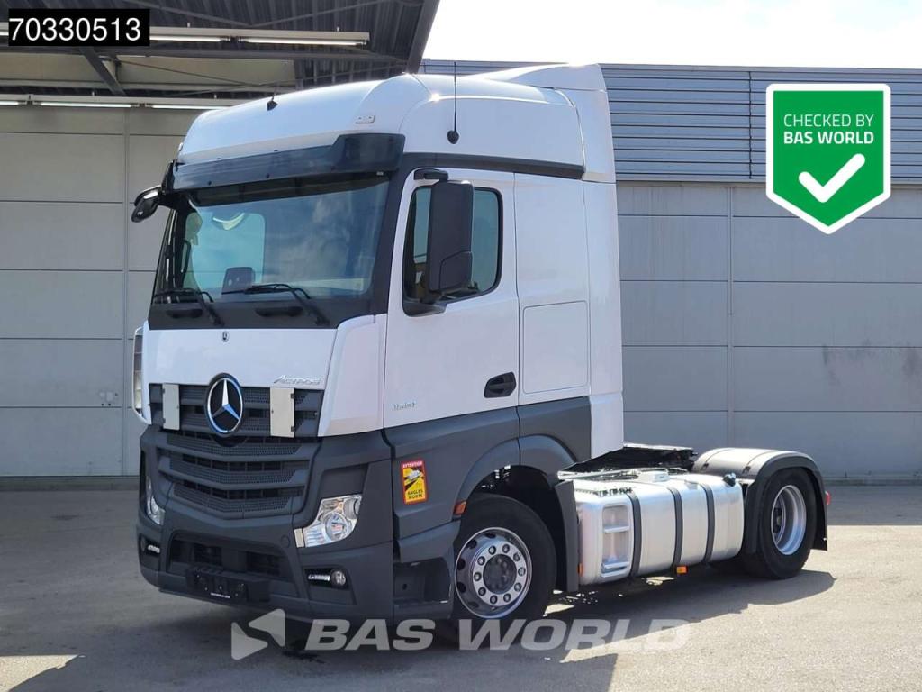 Mercedes-Benz Actros 1851 4X2 BigSpace 2x Tanks M.O.T. Photo 1