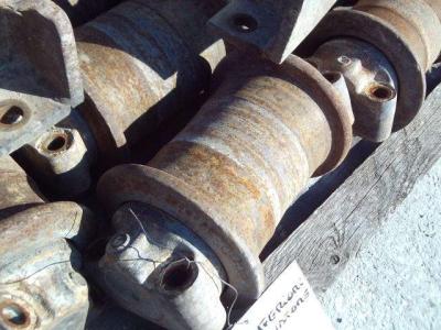 Galets inférieurs pour Fiat Hitachi EX215 en vente par OLM 90 Srl