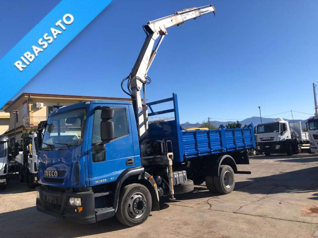 Iveco EUROCARGO 150E25P Photo 1