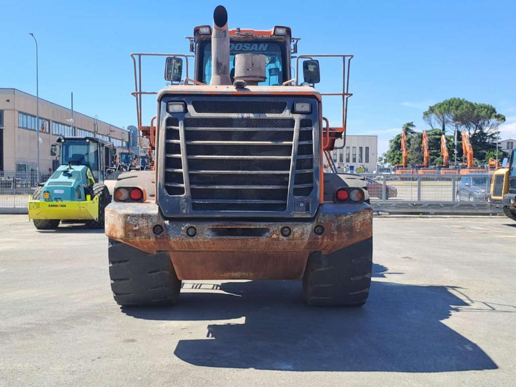 Doosan DL550-5 Photo 4